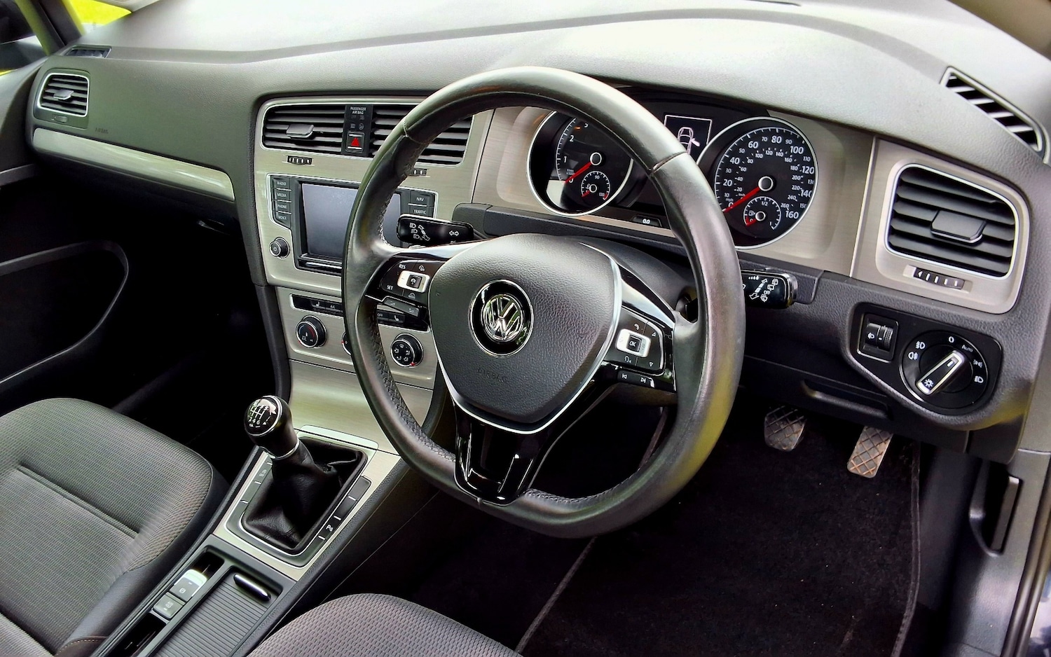 Used Volkswagen Golf 2016 for sale - 76525775: Photo 17