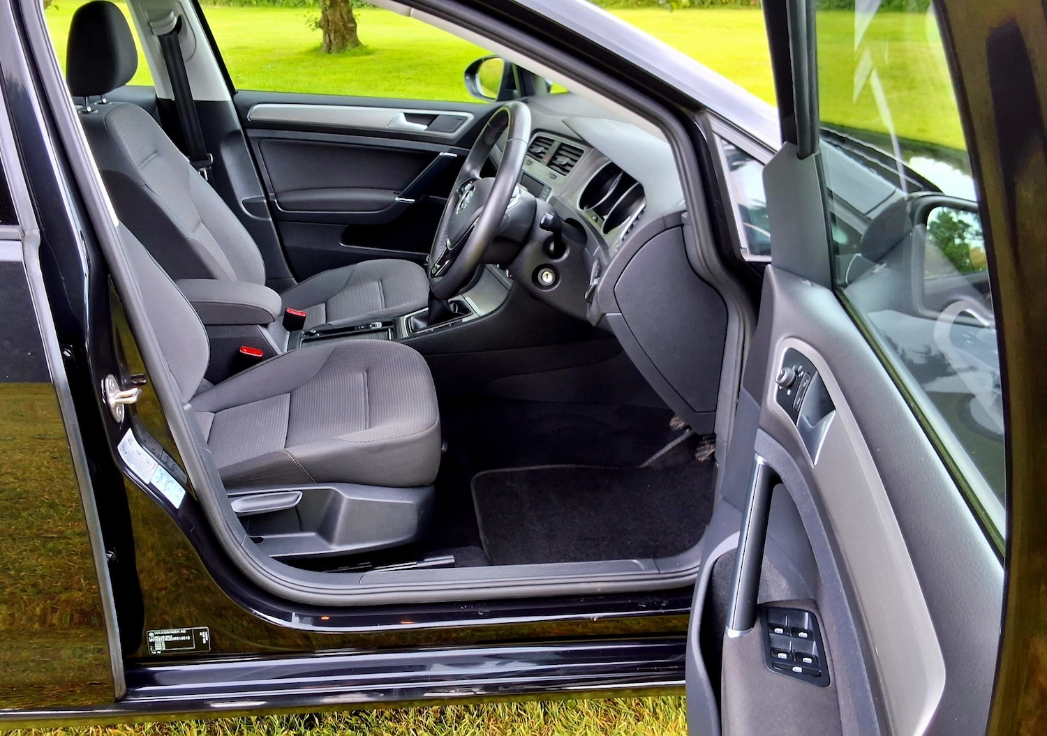 Used Volkswagen Golf 2016 for sale - 76525775: Photo 20