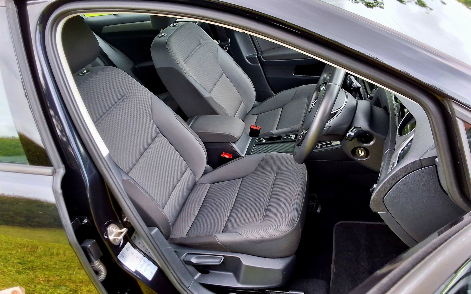 Used Volkswagen Golf 2016 for sale - 76525775: Photo 21