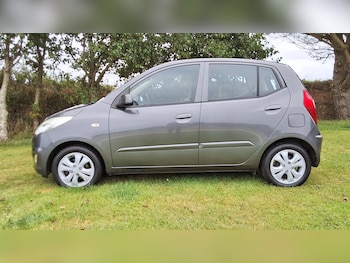 Used Hyundai i10 2013 for sale - 75584061: Photo