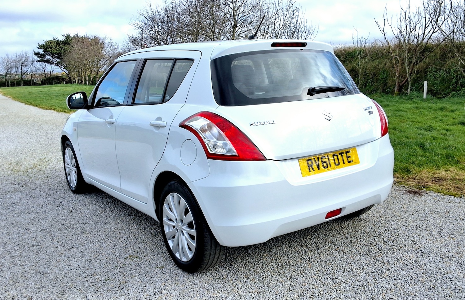 Used Suzuki Swift 2011 for sale - 77663705: Photo 9