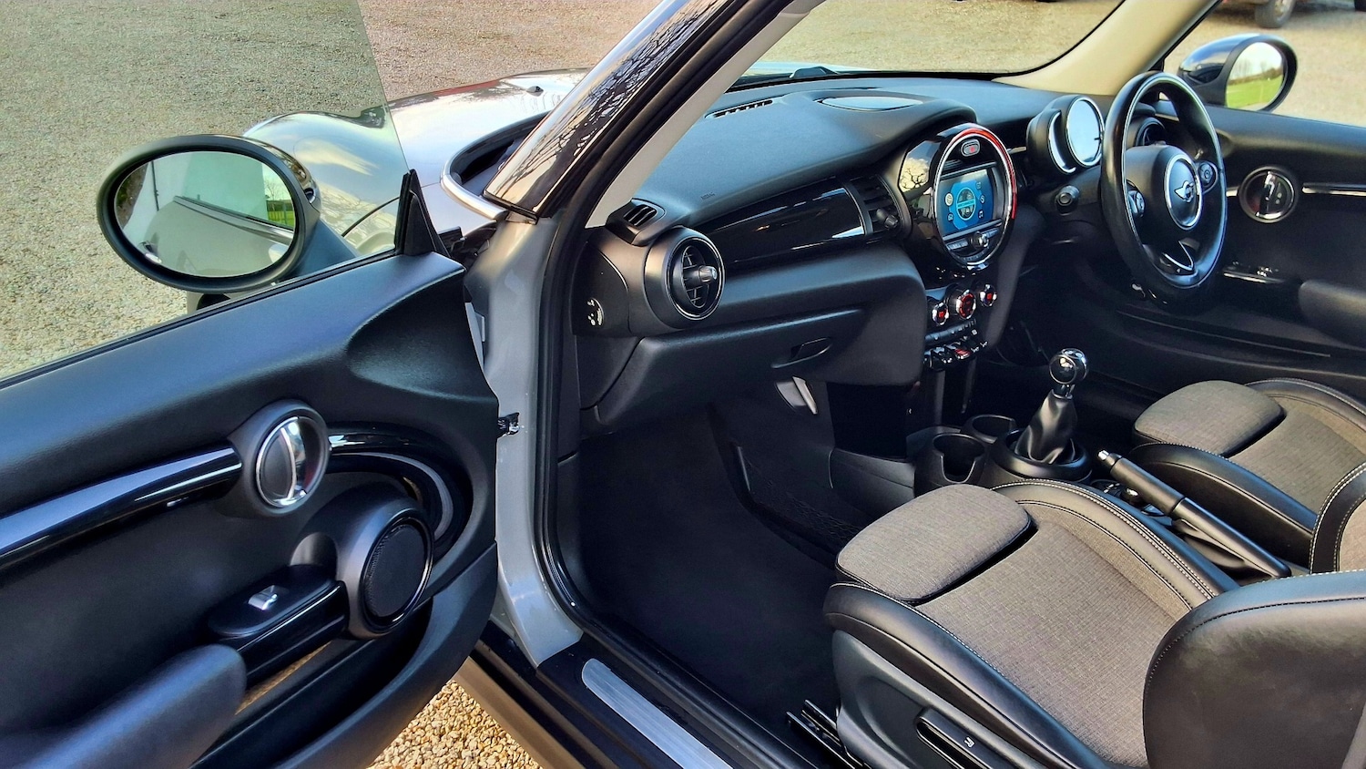 Used MINI Hatch 2018 for sale - 77329482: Photo 25