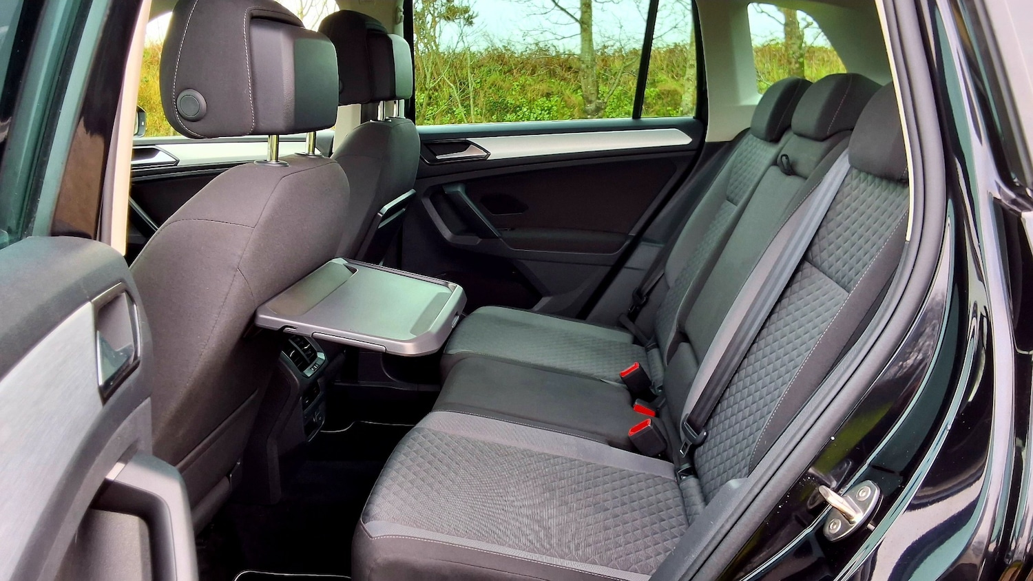 Used Volkswagen Tiguan 2017 for sale - 77247600: Photo 26