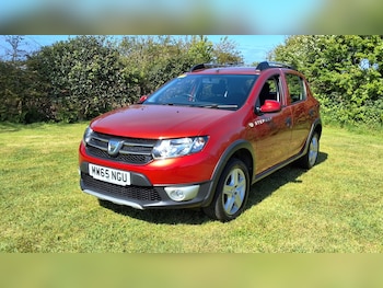Used Dacia Sandero Stepway 2015 for sale - 78559131: Photo