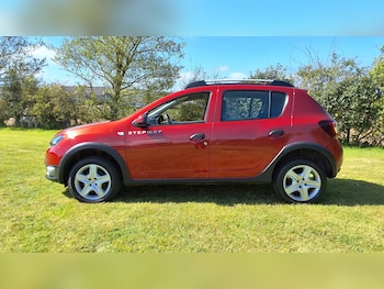 Used Dacia Sandero Stepway 2015 for sale - 78559131: Photo