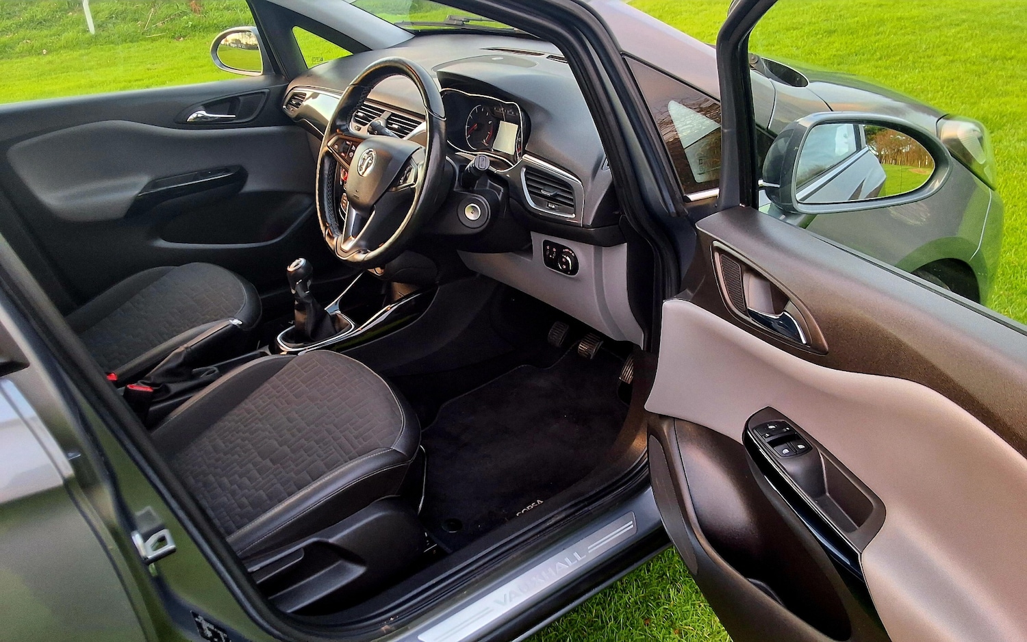 Used Vauxhall Corsa 2015 for sale - 76445945: Photo 18