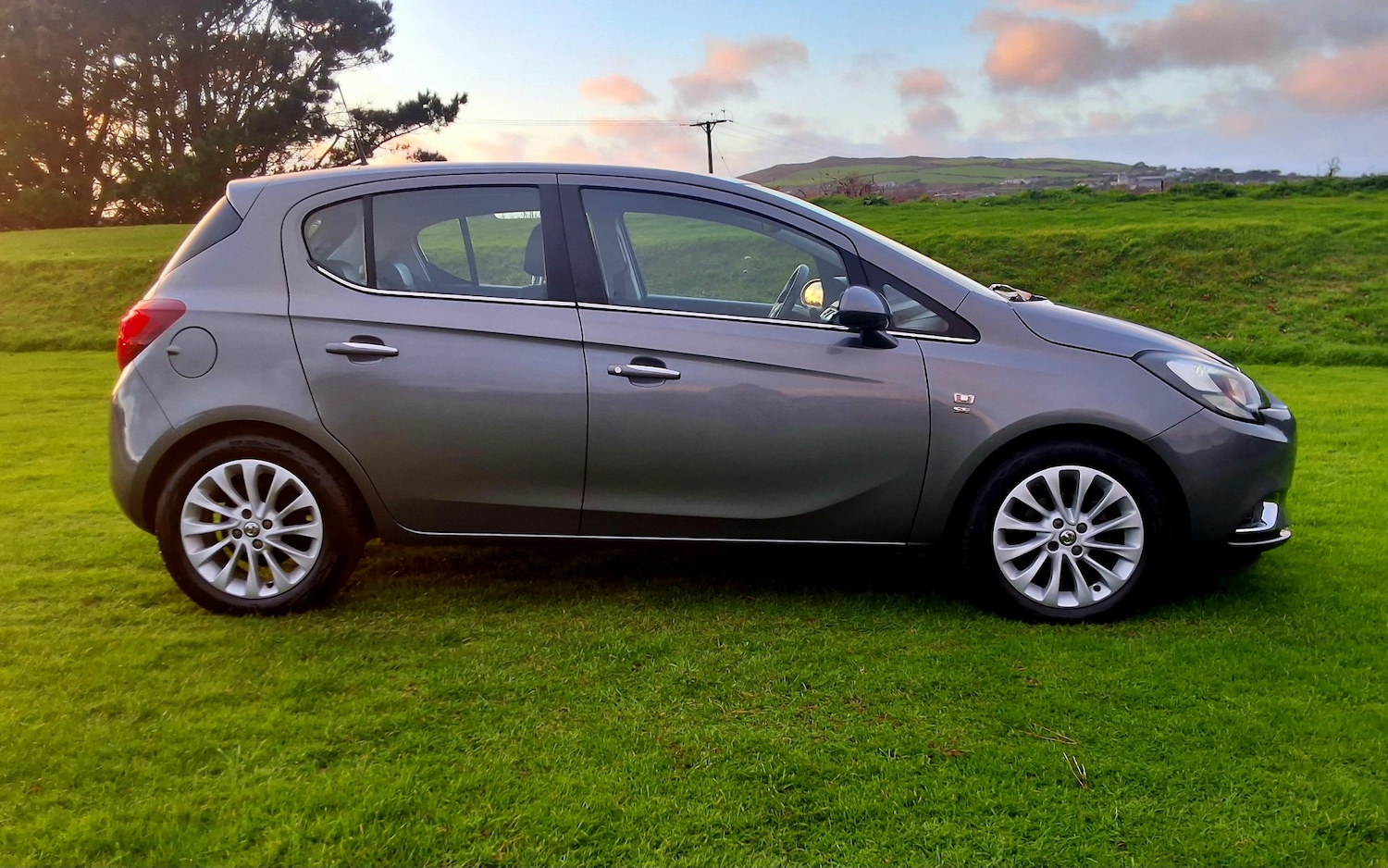 Used Vauxhall Corsa 2015 for sale - 76445945: Photo 4