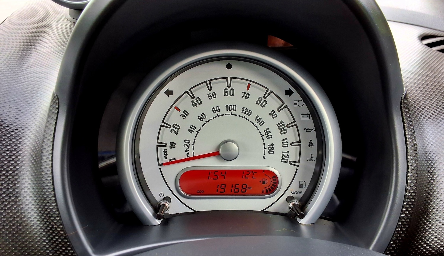 Used Vauxhall Agila 2012 for sale - 76879397: Photo 15