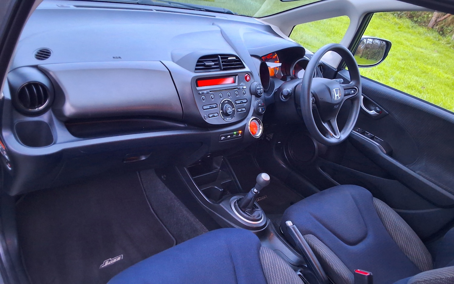 Used Honda Jazz 2011 for sale - 76799559: Photo 21