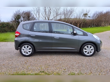 Used Honda Jazz 2011 for sale - 76799559: Photo