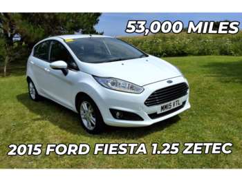 2015 (15) - 1.25 82 Zetec 5dr