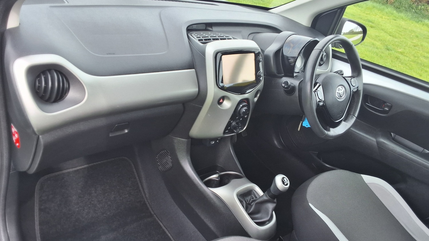 Used Toyota AYGO 2015 for sale - 78183234: Photo 20