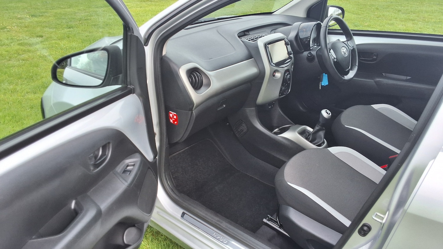 Used Toyota AYGO 2015 for sale - 78183234: Photo 21