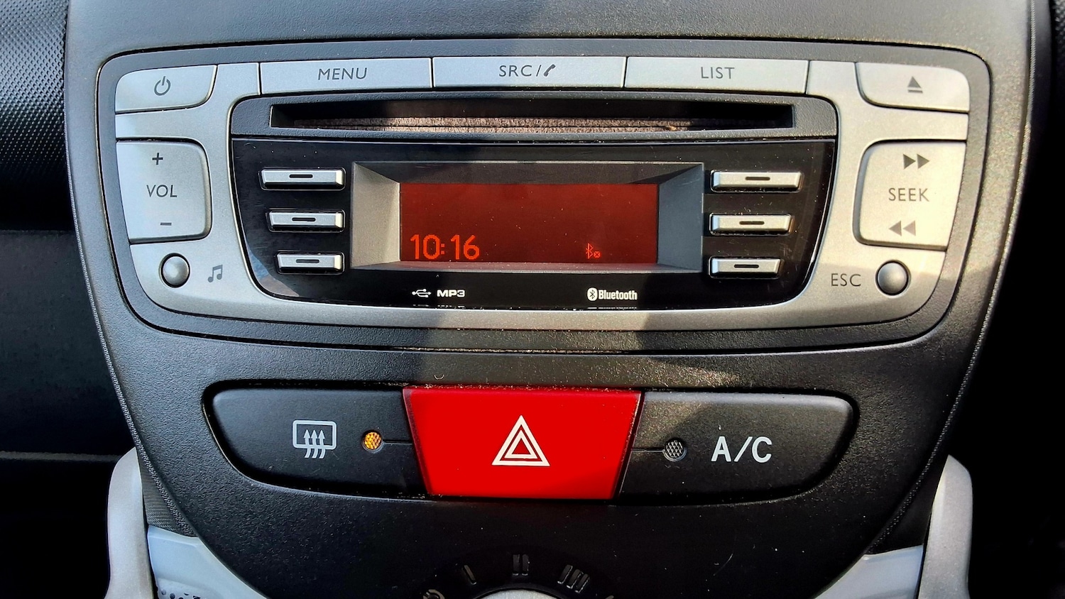 Used Toyota AYGO 2012 for sale - 77535849: Photo 16