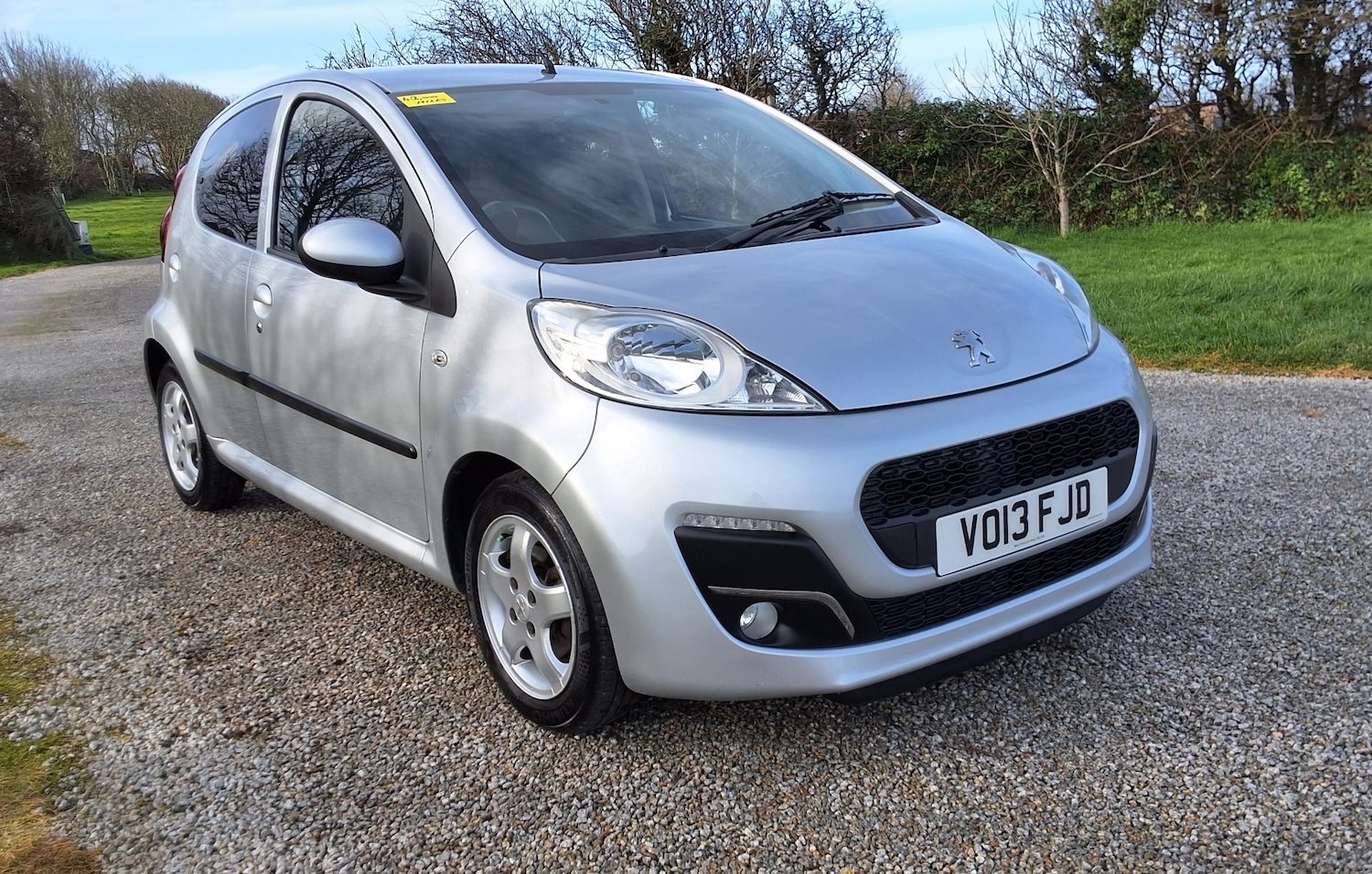 Used Toyota AYGO 2012 for sale - 77535849: Photo 2