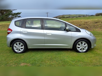 Used Honda Jazz 2011 for sale - 75891021: Photo