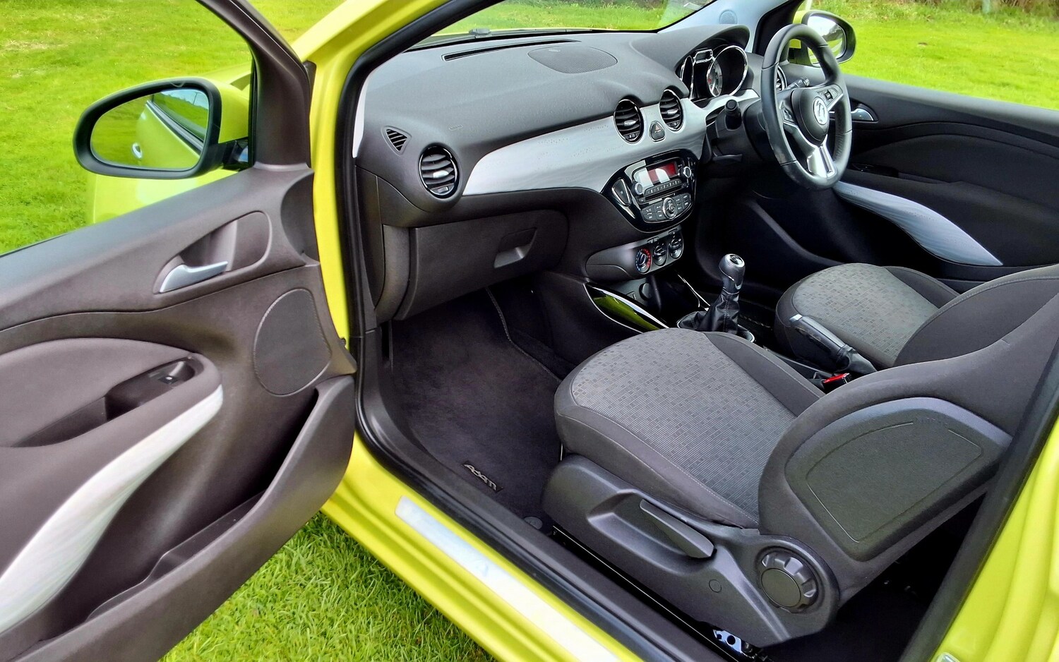 Used Vauxhall ADAM 2013 for sale - 76181932: Photo 23