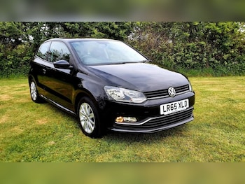 Used Volkswagen Polo 2015 for sale - 78980009: Photo