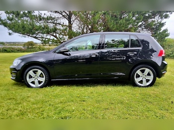 Used Volkswagen Golf 2016 for sale - 75421015: Photo