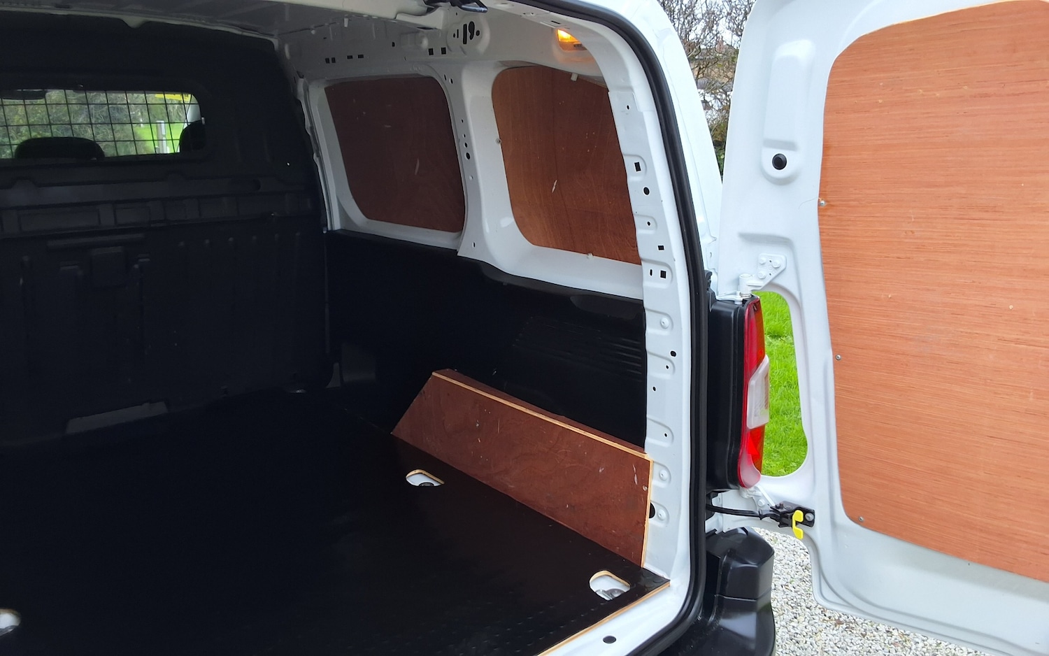 Used Citroen Berlingo 2019 for sale - 76570996: Photo 9