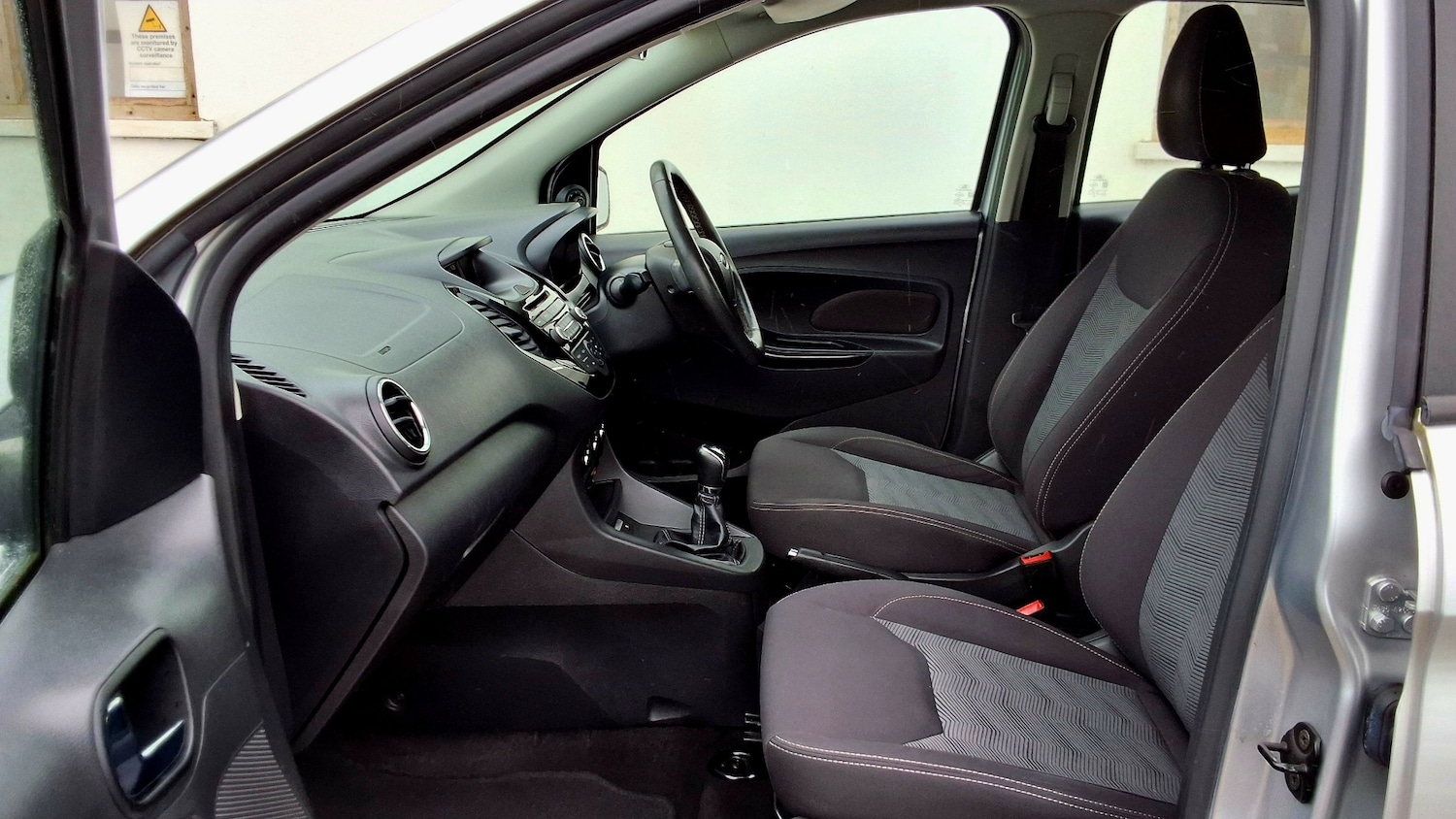 Used Ford Ka+ 2017 for sale - 77851213: Photo 19