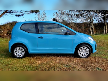 Used Volkswagen up! 2016 for sale - 75738736: Photo