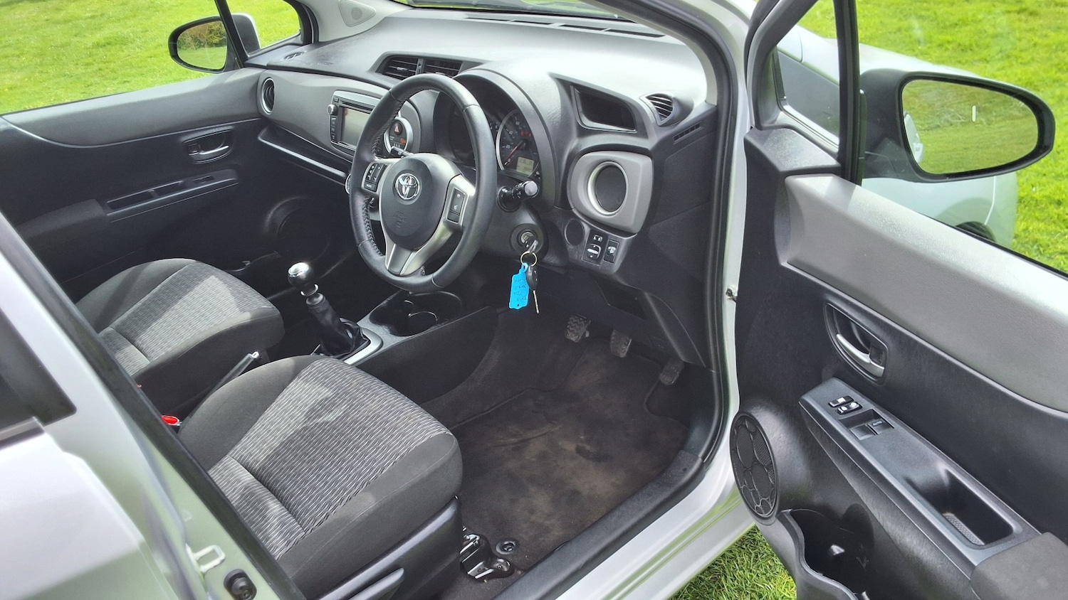 Used Toyota Yaris 2013 for sale - 78183236: Photo 20