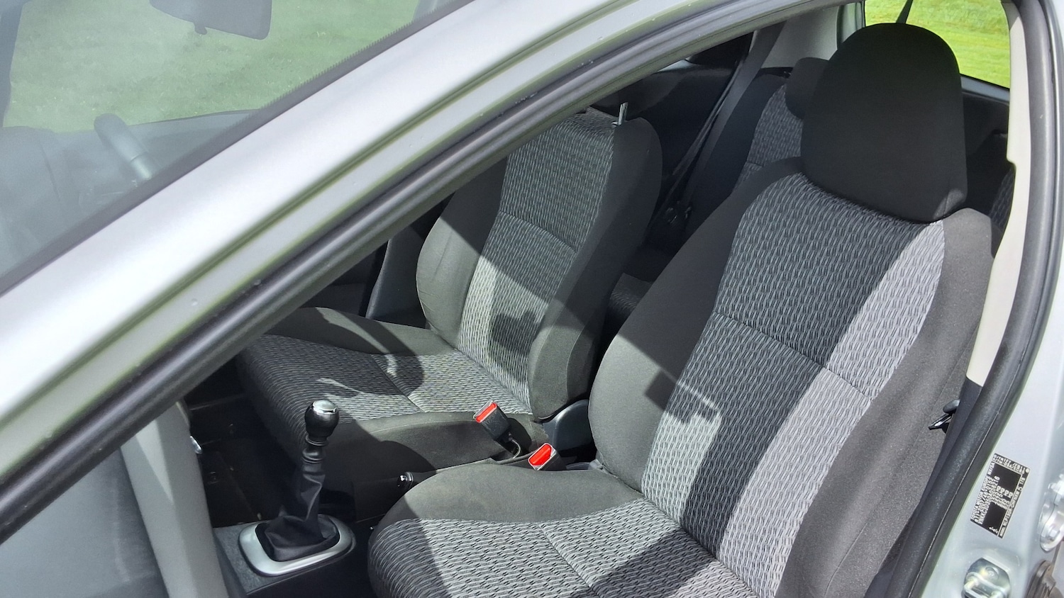 Used Toyota Yaris 2013 for sale - 78183236: Photo 26