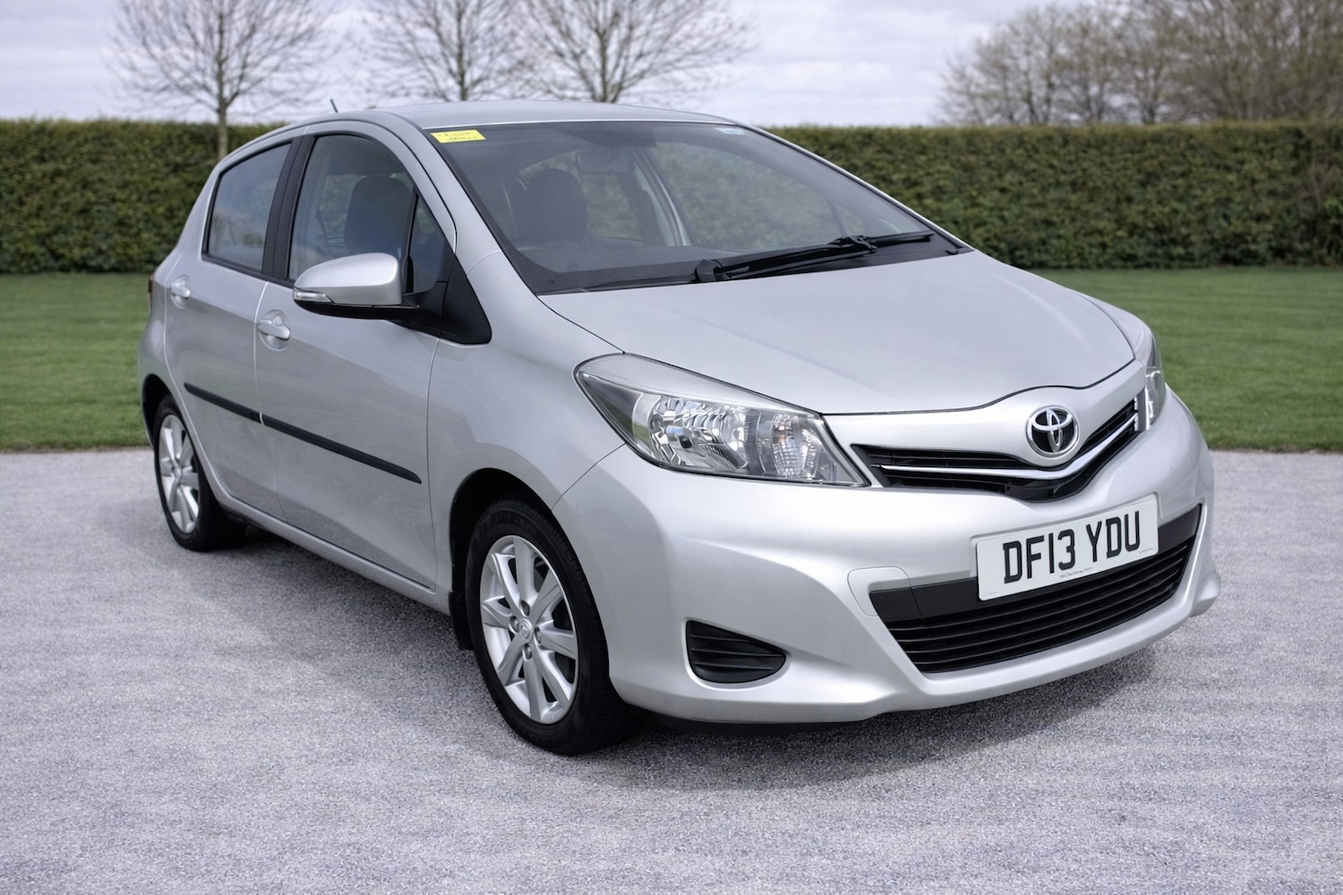 Used Toyota Yaris 2013 for sale - 78183236: Photo 3