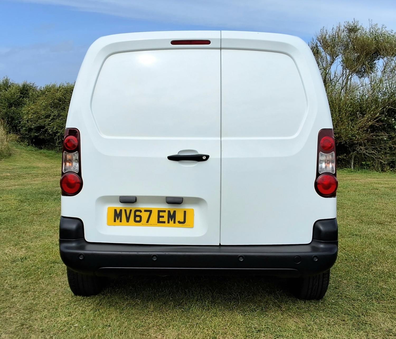 Used Peugeot Partner 2017 for sale - 76588327: Photo 13