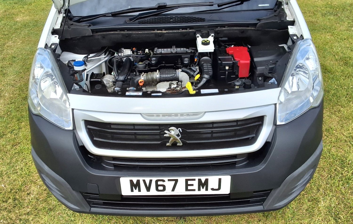 Used Peugeot Partner 2017 for sale - 76588327: Photo 25