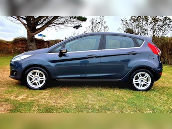 Used Ford Fiesta 2014 for sale - 75672852: Photo