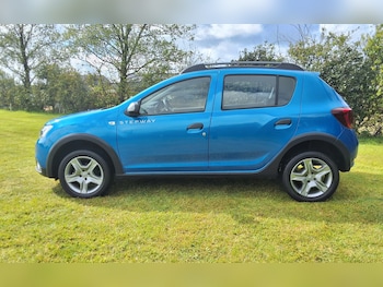 Used Dacia Sandero Stepway 2019 for sale - 78583785: Photo