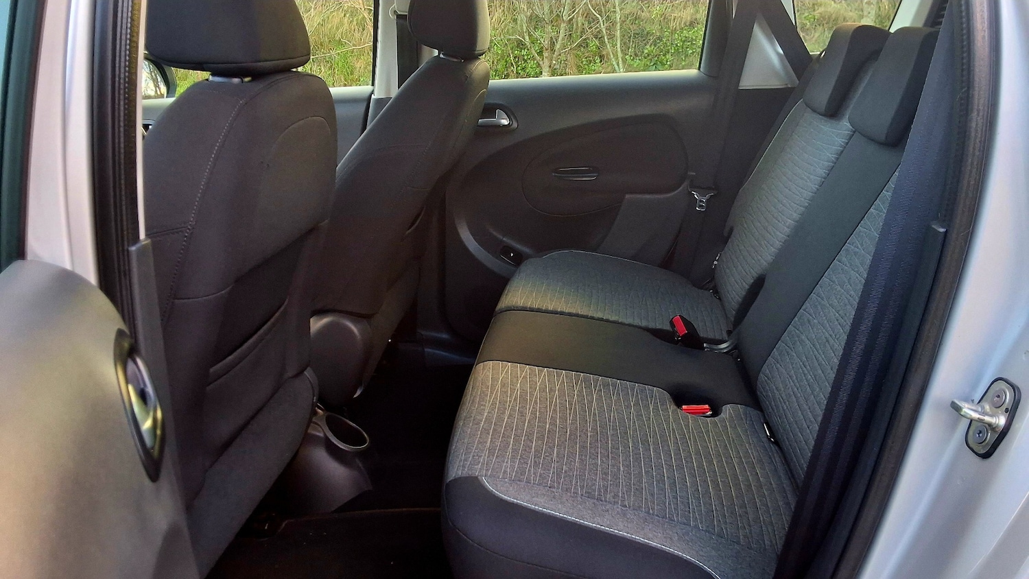 Used Citroen C3 Picasso 2017 for sale - 77206551: Photo 23