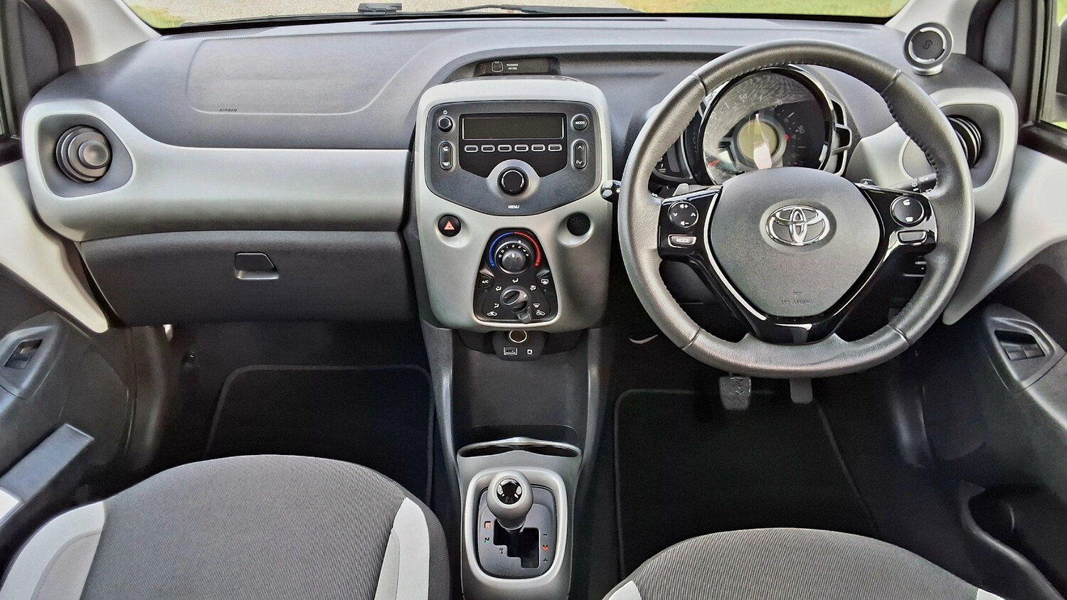 Used Toyota AYGO 2014 for sale - 77465846: Photo 16