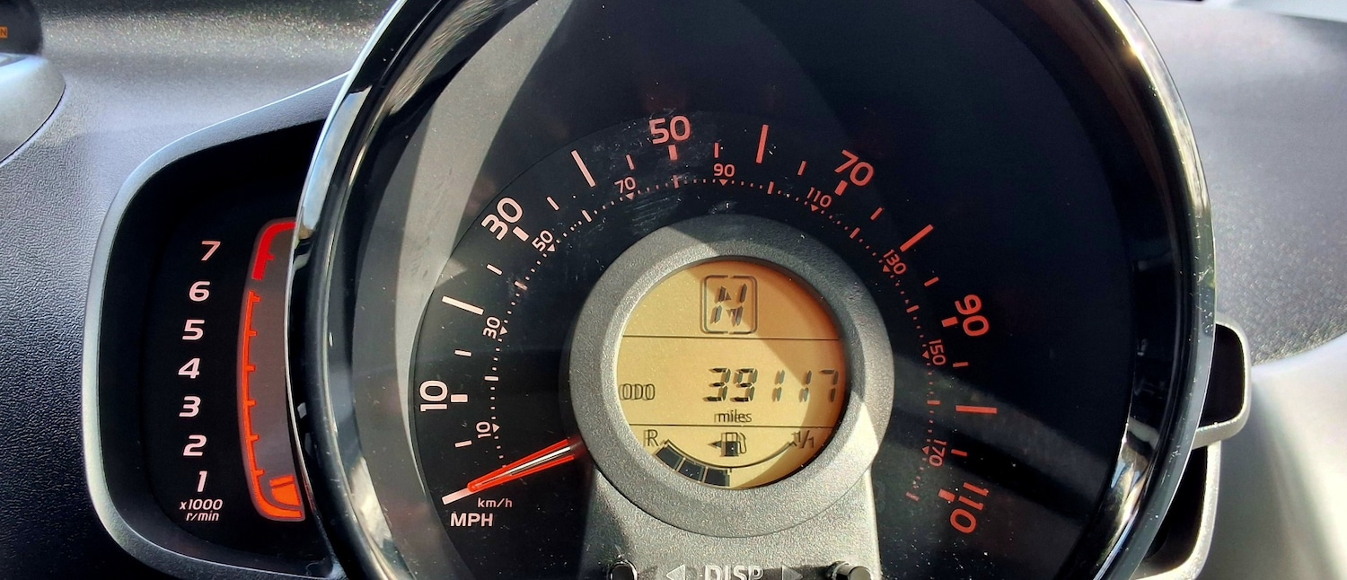 Used Toyota AYGO 2014 for sale - 77465846: Photo 17