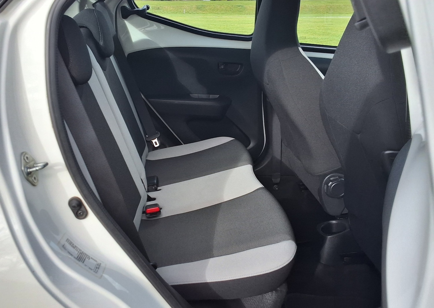 Used Toyota AYGO 2014 for sale - 77465846: Photo 26