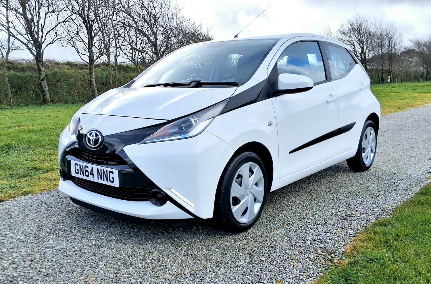 Used Toyota AYGO 2014 for sale - 77465846: Photo 3