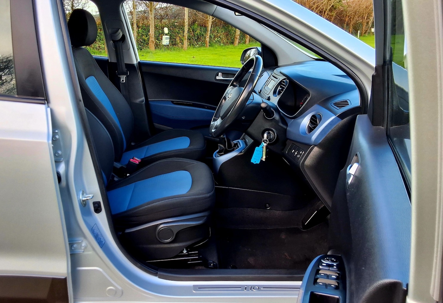 Used Hyundai i10 2014 for sale - 77947120: Photo 24