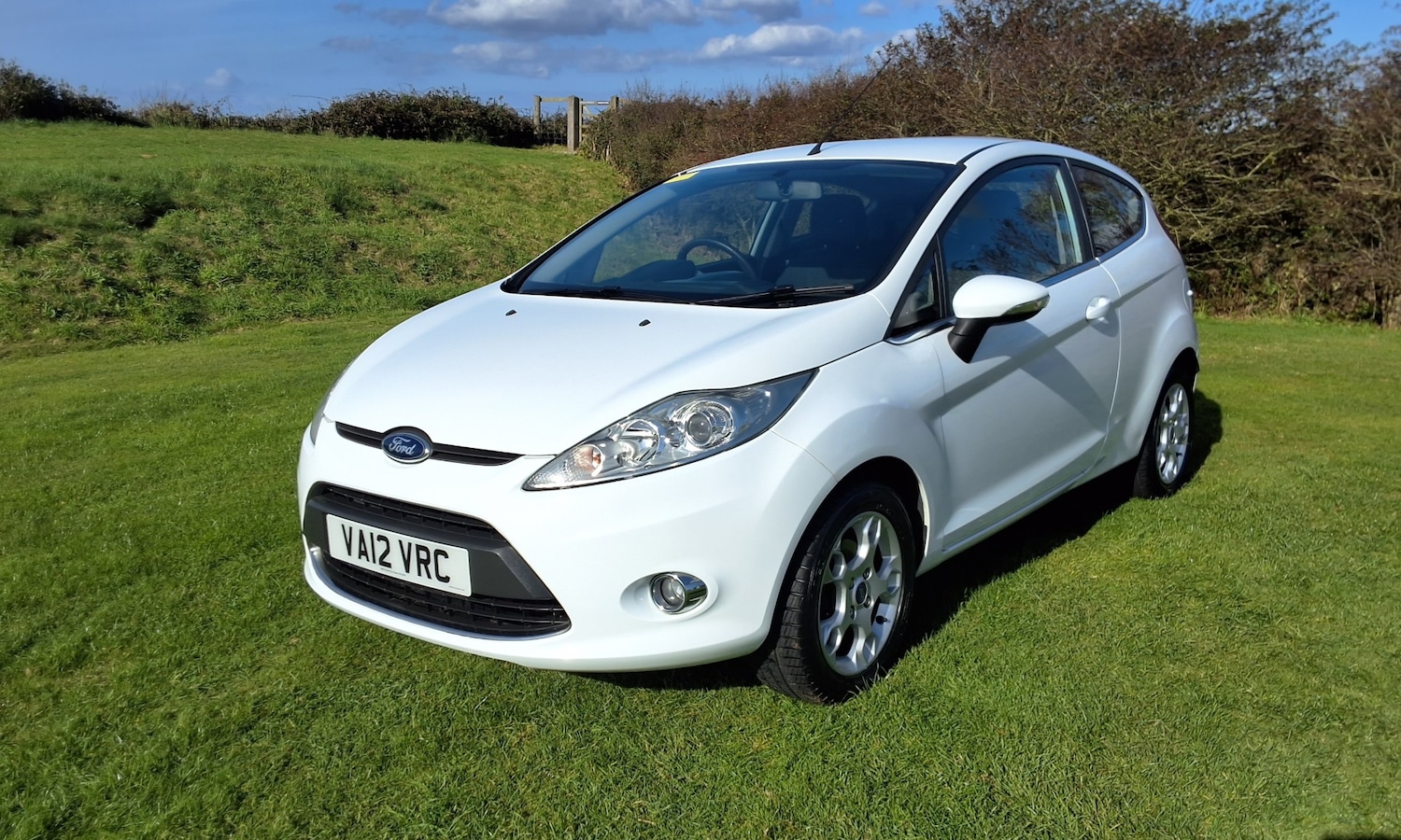 Used Ford Fiesta 2012 for sale - 76088550: Photo 2