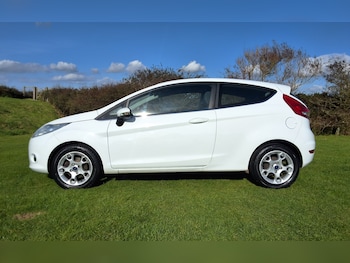 Used Ford Fiesta 2012 for sale - 76088550: Photo 3