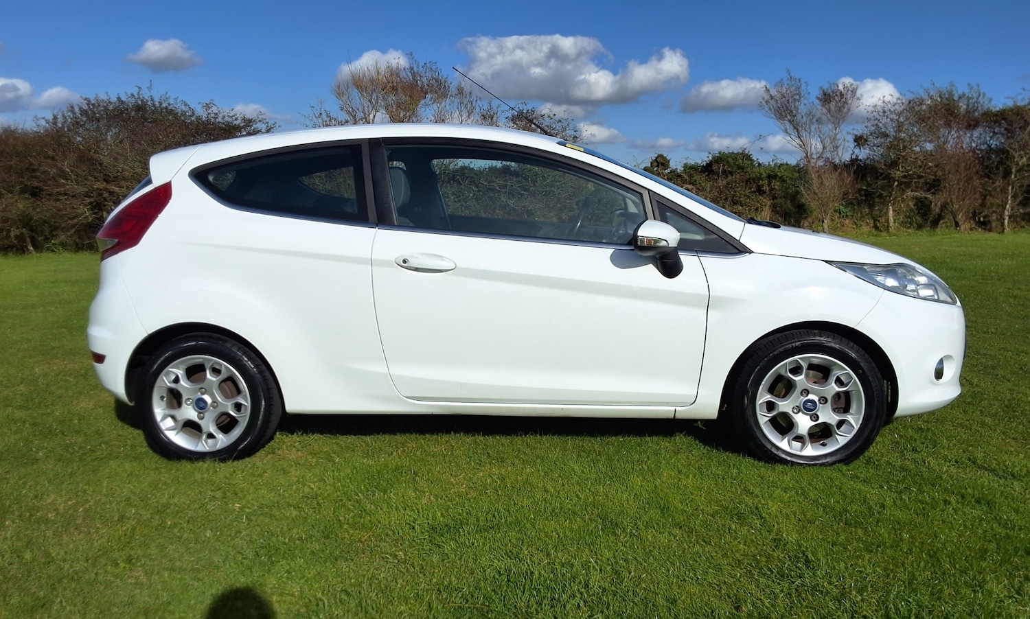 Used Ford Fiesta 2012 for sale - 76088550: Photo 4