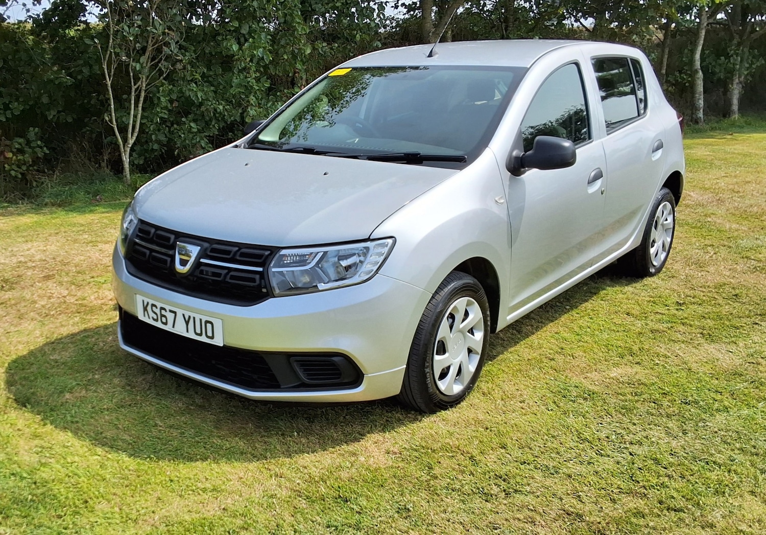 Used Dacia Sandero 2017 for sale - 76588376: Photo 2