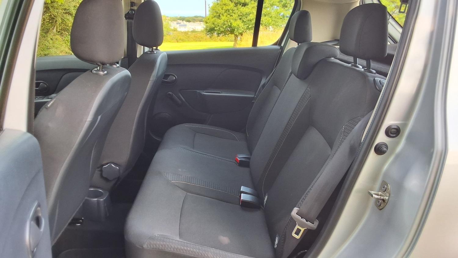 Used Dacia Sandero 2017 for sale - 76588376: Photo 20