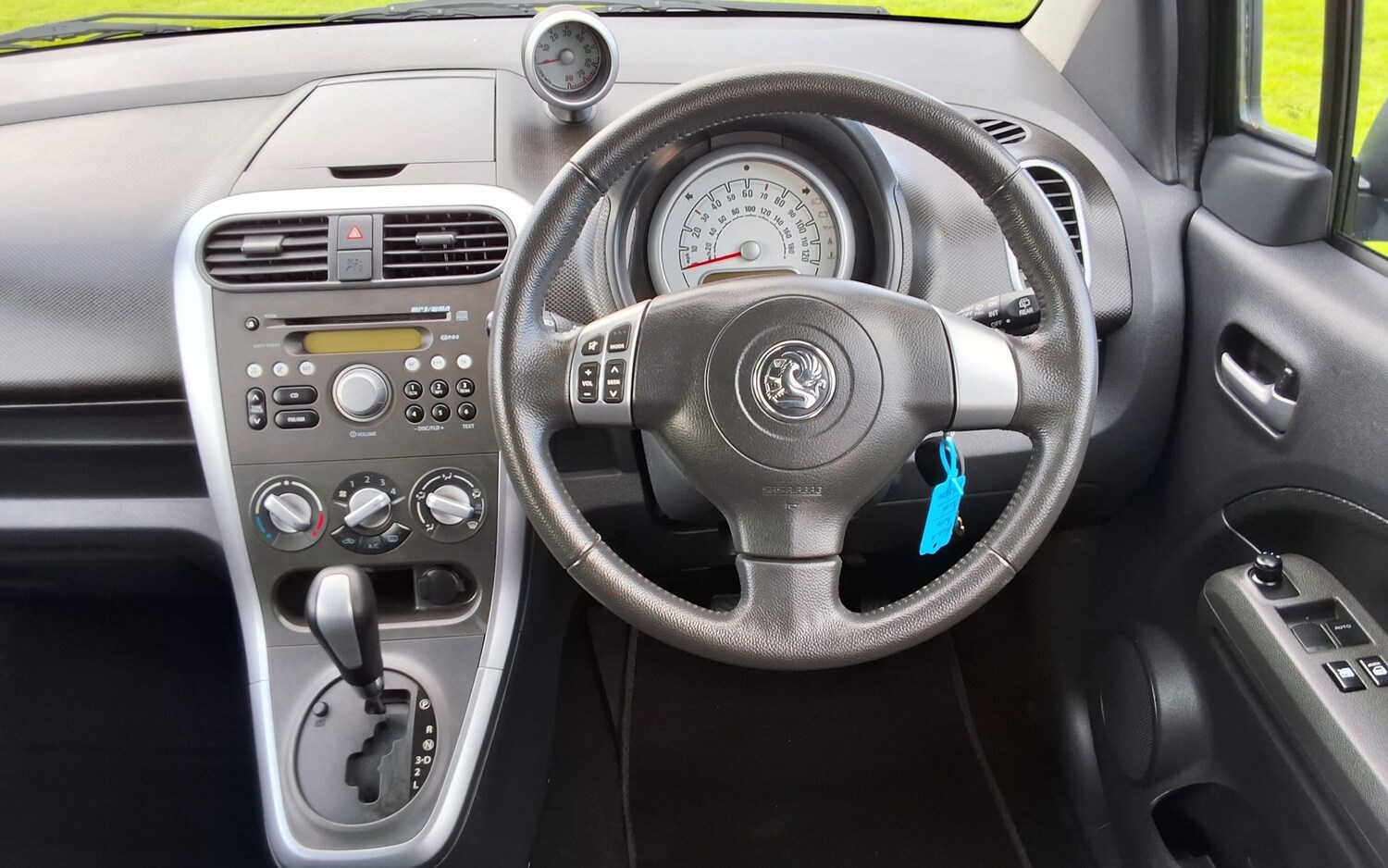 Used Vauxhall Agila 2012 for sale - 76400505: Photo 19