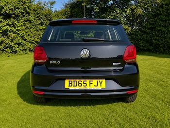 Used Volkswagen Polo 2015 for sale - 79162389: Photo