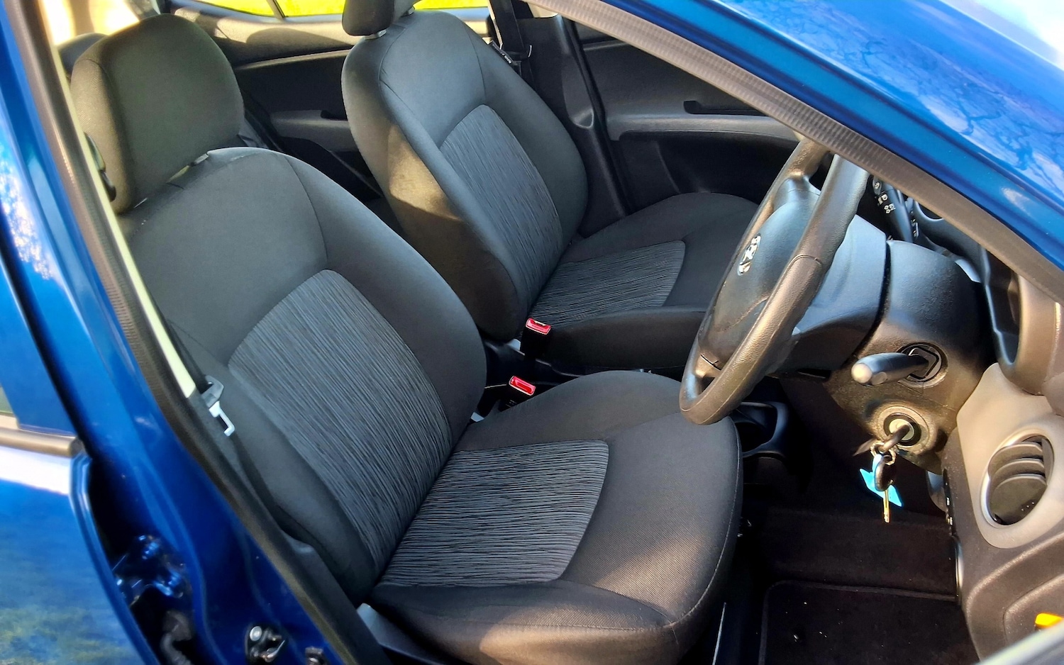 Used Hyundai i10 2013 for sale - 77168711: Photo 17