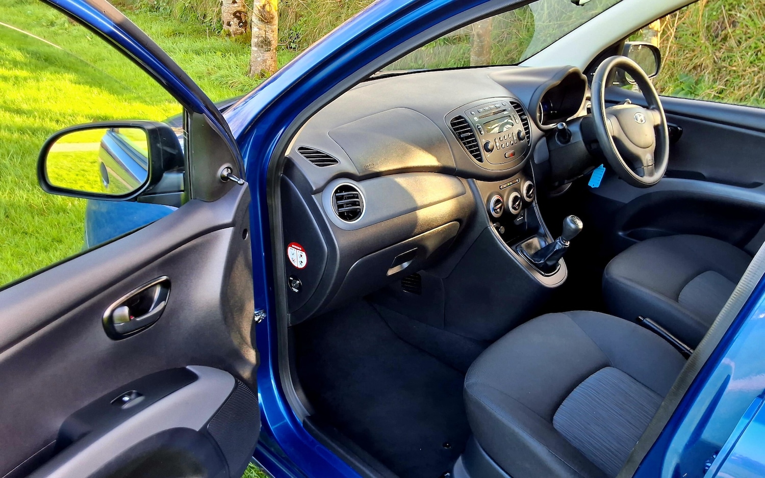 Used Hyundai i10 2013 for sale - 77168711: Photo 19