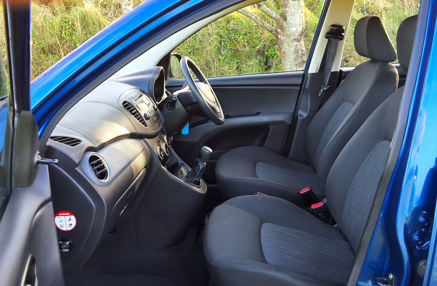 Used Hyundai i10 2013 for sale - 77168711: Photo 20