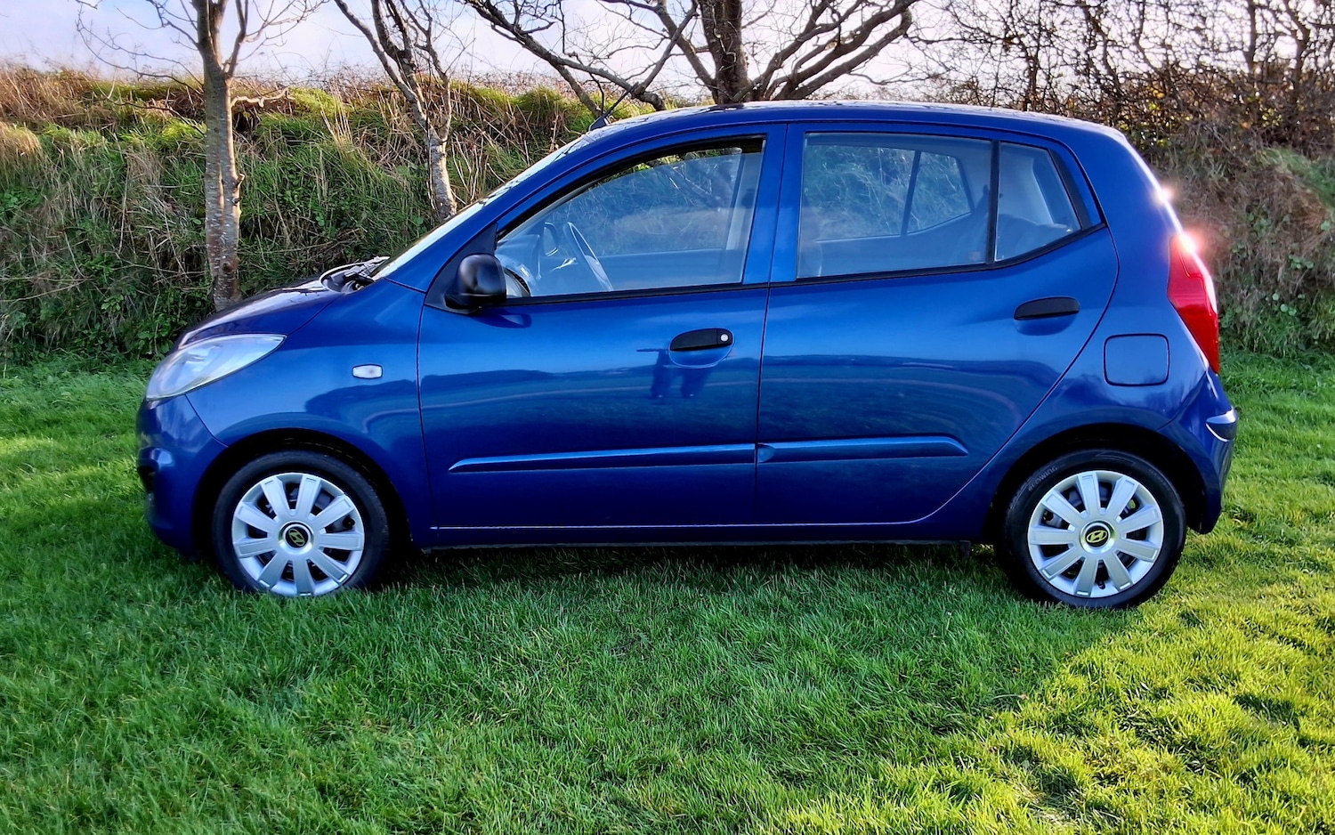 Used Hyundai i10 2013 for sale - 77168711: Photo 3